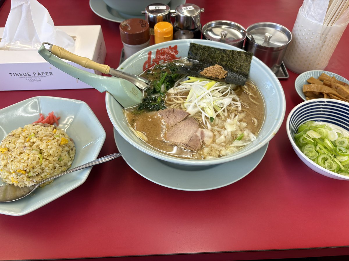 ち ひ ろ《😿》 tweet media