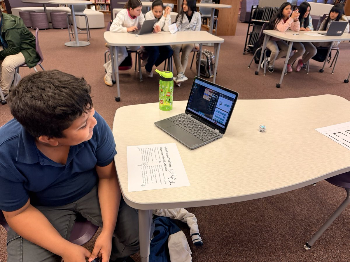 lmslionsread's tweet photo. This week, I got to see Ms. Wyatt’s students for an engaging activity that involved storytelling and programming @Ozobot Evos to follow directions in the storyline! We uploaded our videos to @BookCreatorApp! Love the collaboration! https://t.co/i0uGQwoJCw