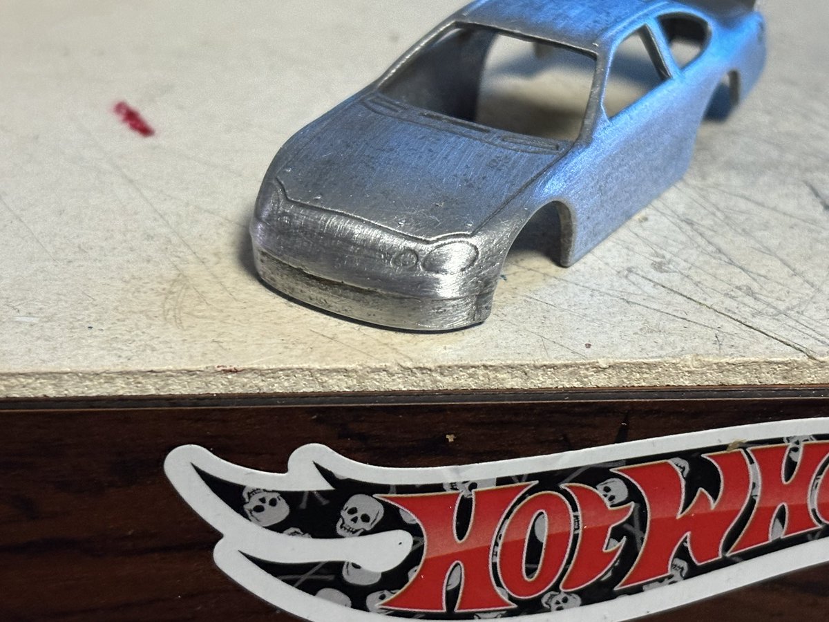 porschegmbh's tweet image. #ホットウィール  #NASCAR  #McDonalds 
サビサビを剥いだら、見えなかったディテールが現れました
ルーフになにかのリッド、そしてフロントはトーラスですか？