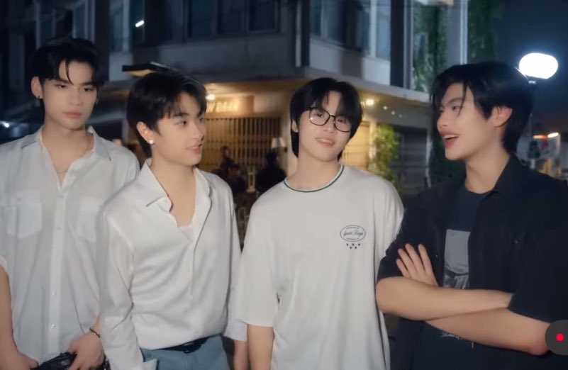 นอย tweet media