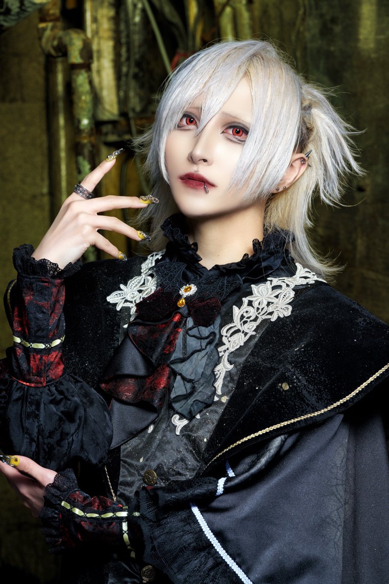 C_enigma_info's tweet photo. ✧🕰衣装ビジュアル公開🕰✧

イザナ【@C_enigma_izana 】

Member color➤yellow💛

『俺の世界へ誘われる準備できた？』

RP+いいね=666で全体アー写公開 https://t.co/HZXimjg5l8