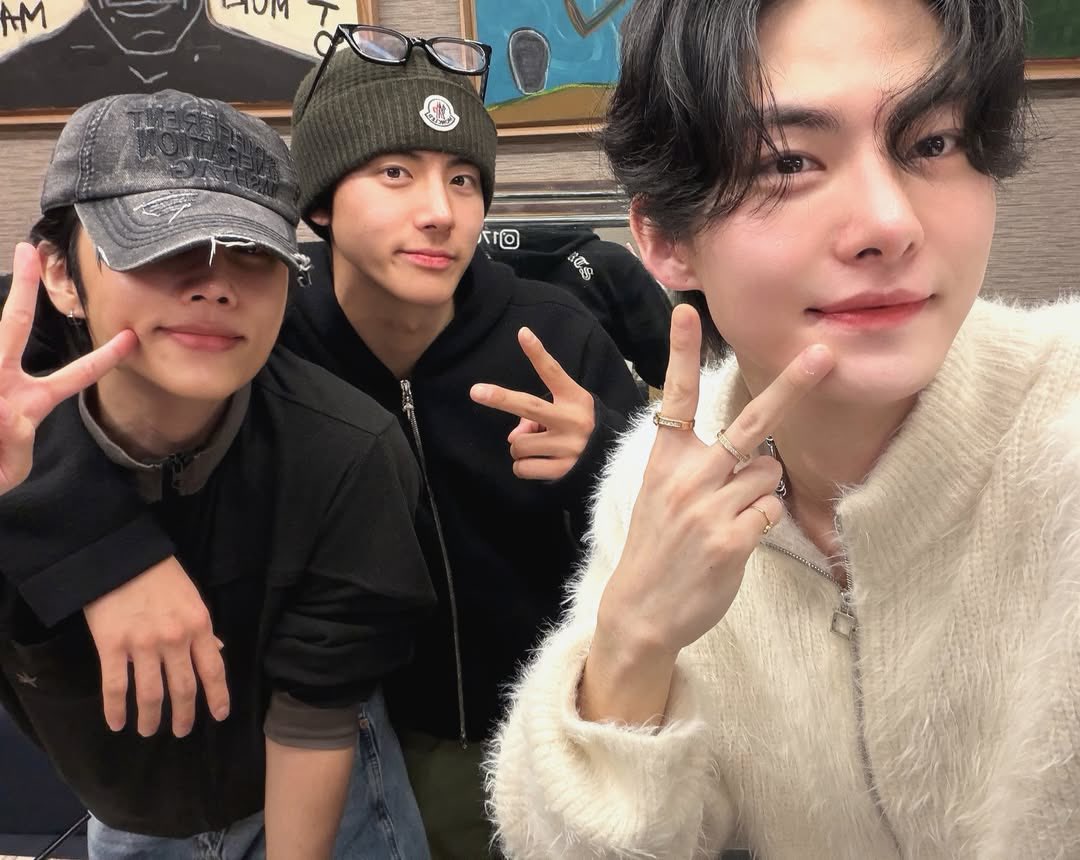 For Hyunjun Hur tweet media