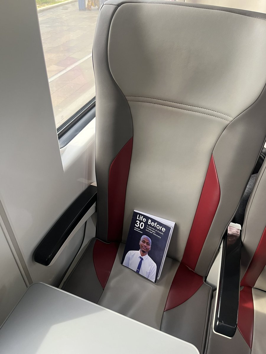 mark_bukuru's tweet photo. #LifeBefore30 is more than just a book it’s a guide to help you navigate challenges, find purpose, and become the best version of yourself  📖 ✨

We deliver everywhere - so you have no excuse to start your journey today.

📞 Call or WhatsApp: 065 400 8521 to get your copy now. https://t.co/CUxOh3os90