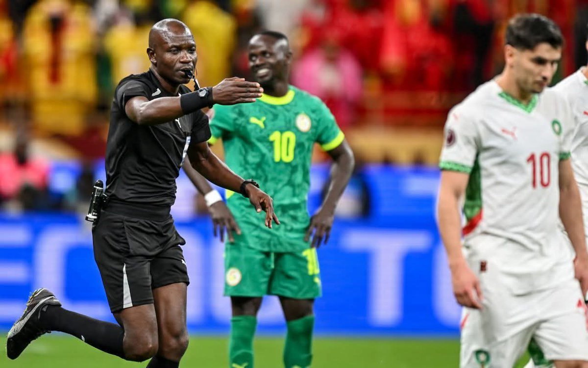 National FM tweet media