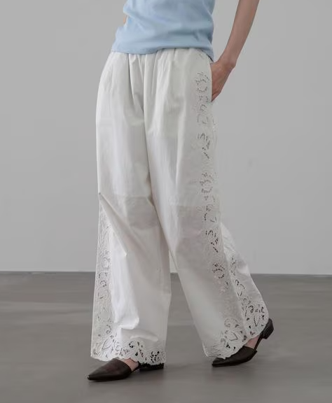 LOWRYS FARM tweet media