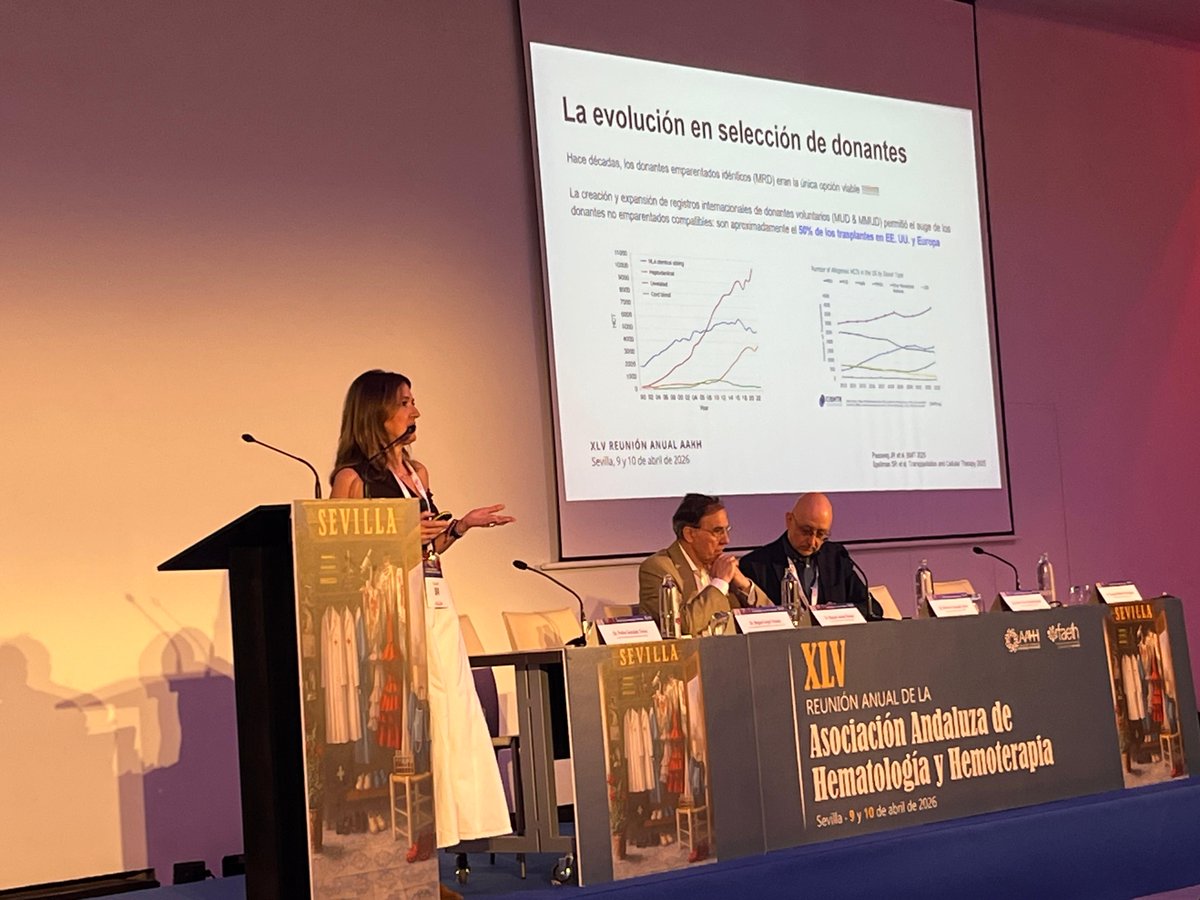 HematoHUVR's tweet photo. Brillantes presentaciones en la sesión de #trasplante de la #AAHH2026 a cargo de los doctores Maria Jesús Pascual F. Martín Dominguez @DrMiguelPerales y P. González Sierra  
Gracias a los avances poder llegar a que todo paciente tenga al menos un donante!
#SomosHUVR https://t.co/jg3H28wUI9