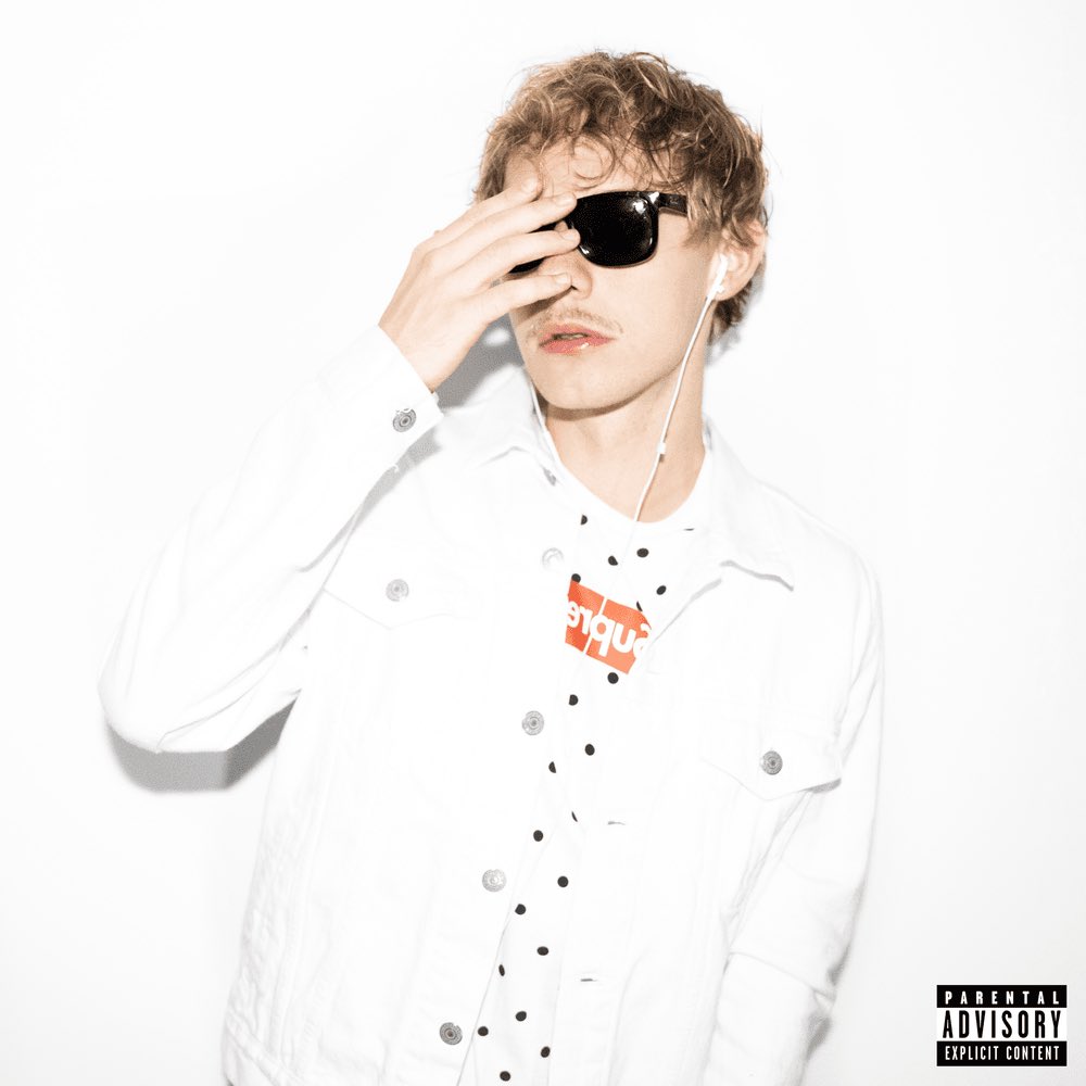 rowny gosc tweet media