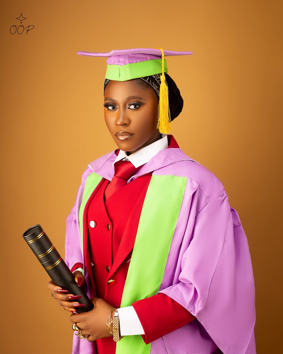 R.🧕🏿 tweet media