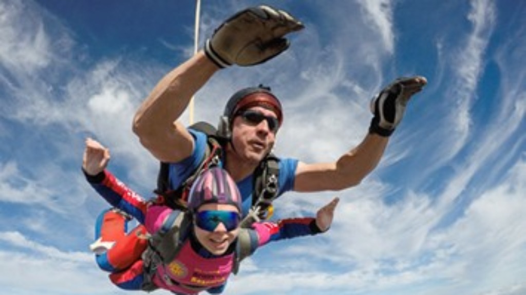 HomeStartLeeds's tweet photo. #Leeds 
Home-Start Leeds Charity Skydive 2026 (Bridlington) – 25th July 2026

Fancy jumping out of a plane to raise funds for us - our CEO cant even get on a plane !!!

Then go to our JustGiving Page https://t.co/N77yDRB9cO and contact  Sarah on  sarah.booth@home-startleeds.co.uk https://t.co/tERsWGecyV