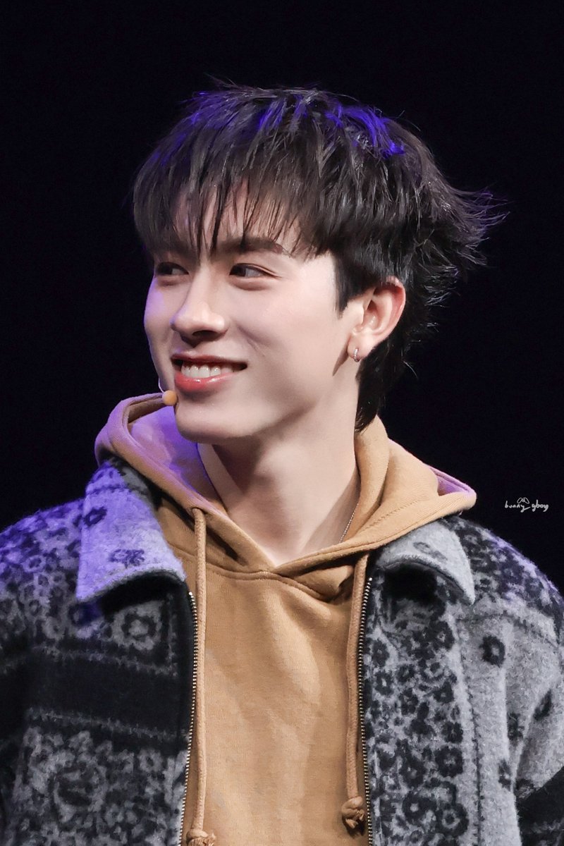 bunnyGboy🐰 tweet media