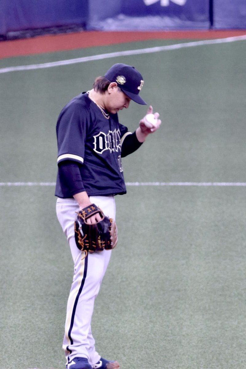 スタジエンヌ・裕子 tweet media