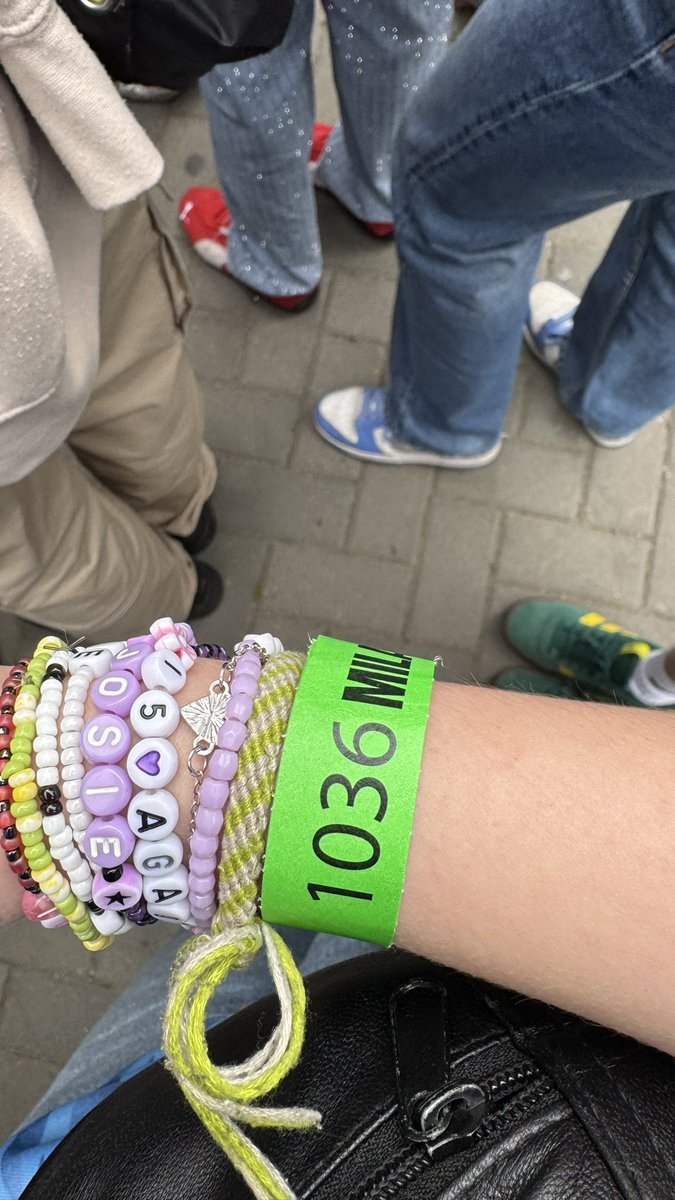 amy ໑̣ 🐈‍⬛ | milli pcd tweet media