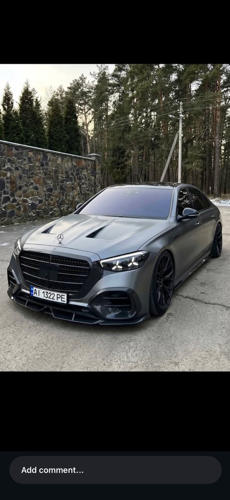 Car Grails tweet media