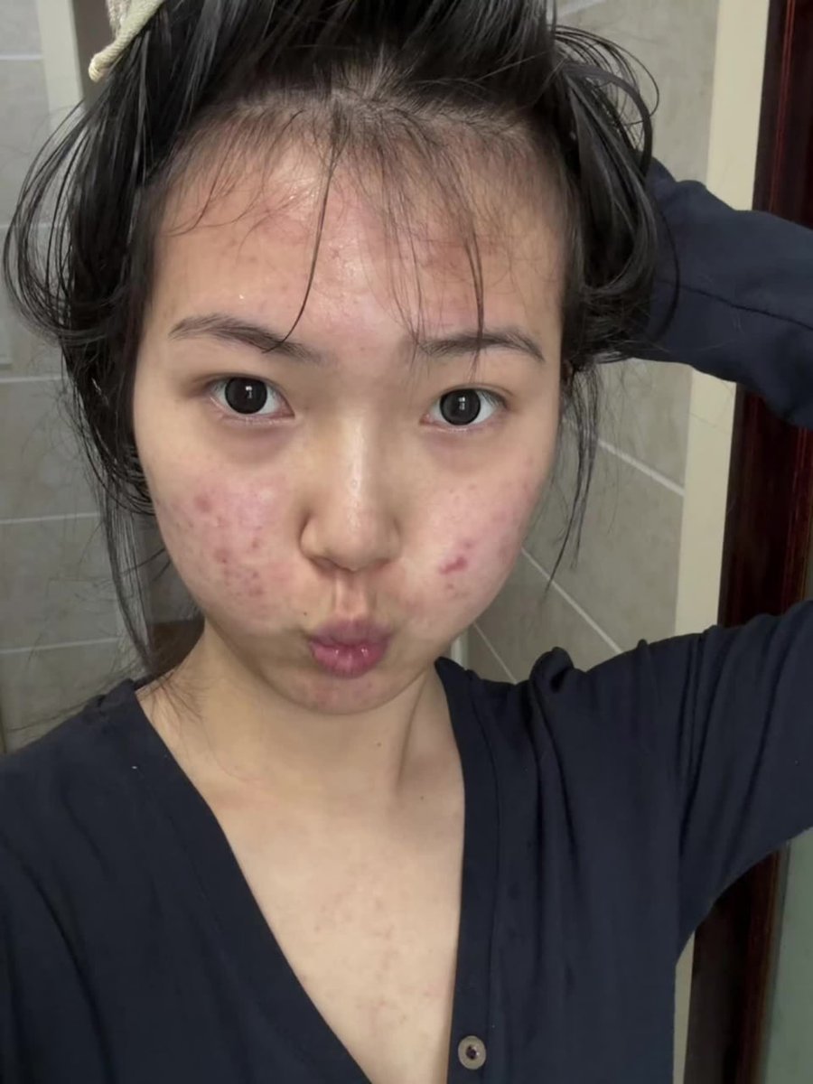 草莓蛋糕 tweet media