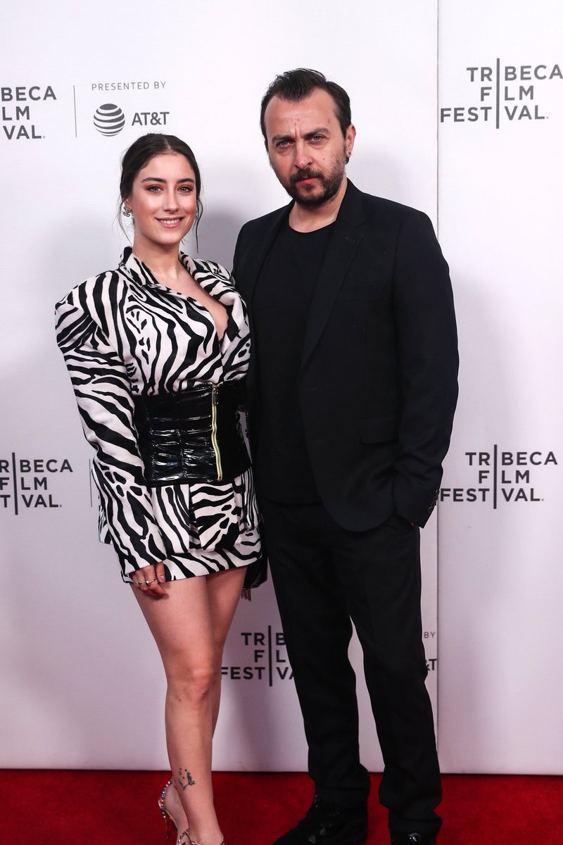 Bee Haber tweet media