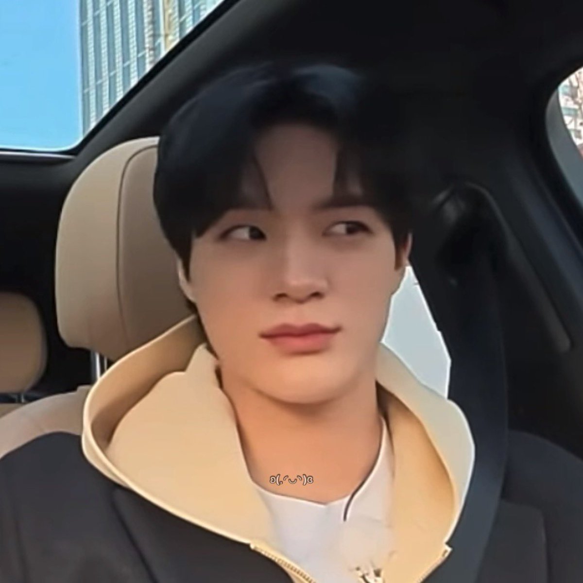 땡구라미 tweet media