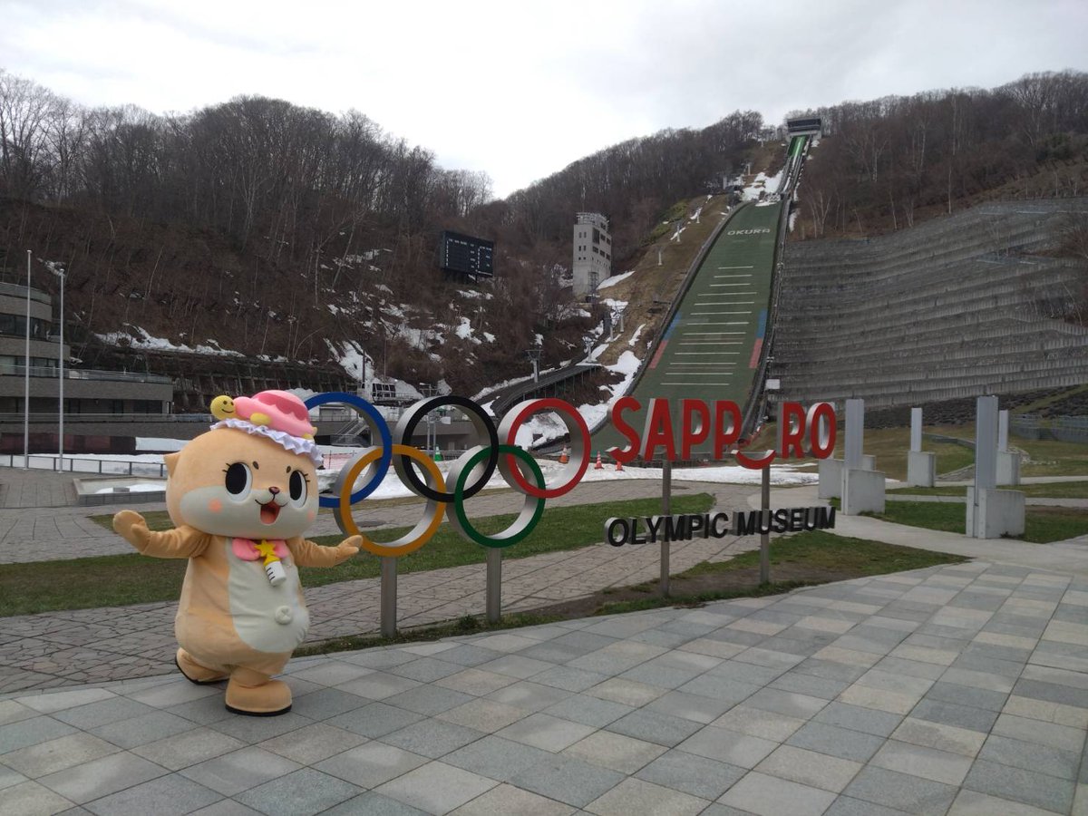 今日もいっぱいお友達と遊べたね🤗

ちぃたん☆のテレマークは何メダル⁉️🥇🥈🥉
