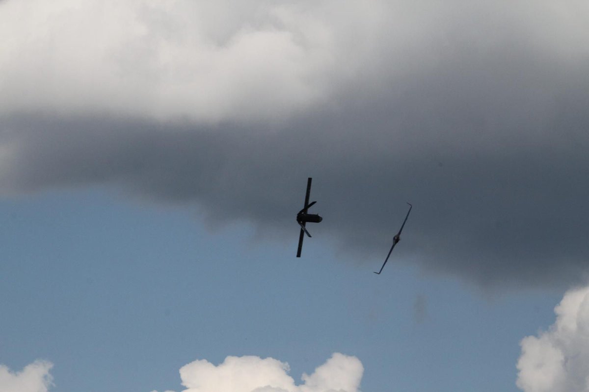 DylanMalyasov's tweet image. Britain’s Ministry of Defence has moved quickly to contract Cambridge Aerospace for a substantial order of Skyhammer drone interceptors, with first deliveries set for May and full completion within six months.

Read more: defence-blog.com/uk-orders-skyh…