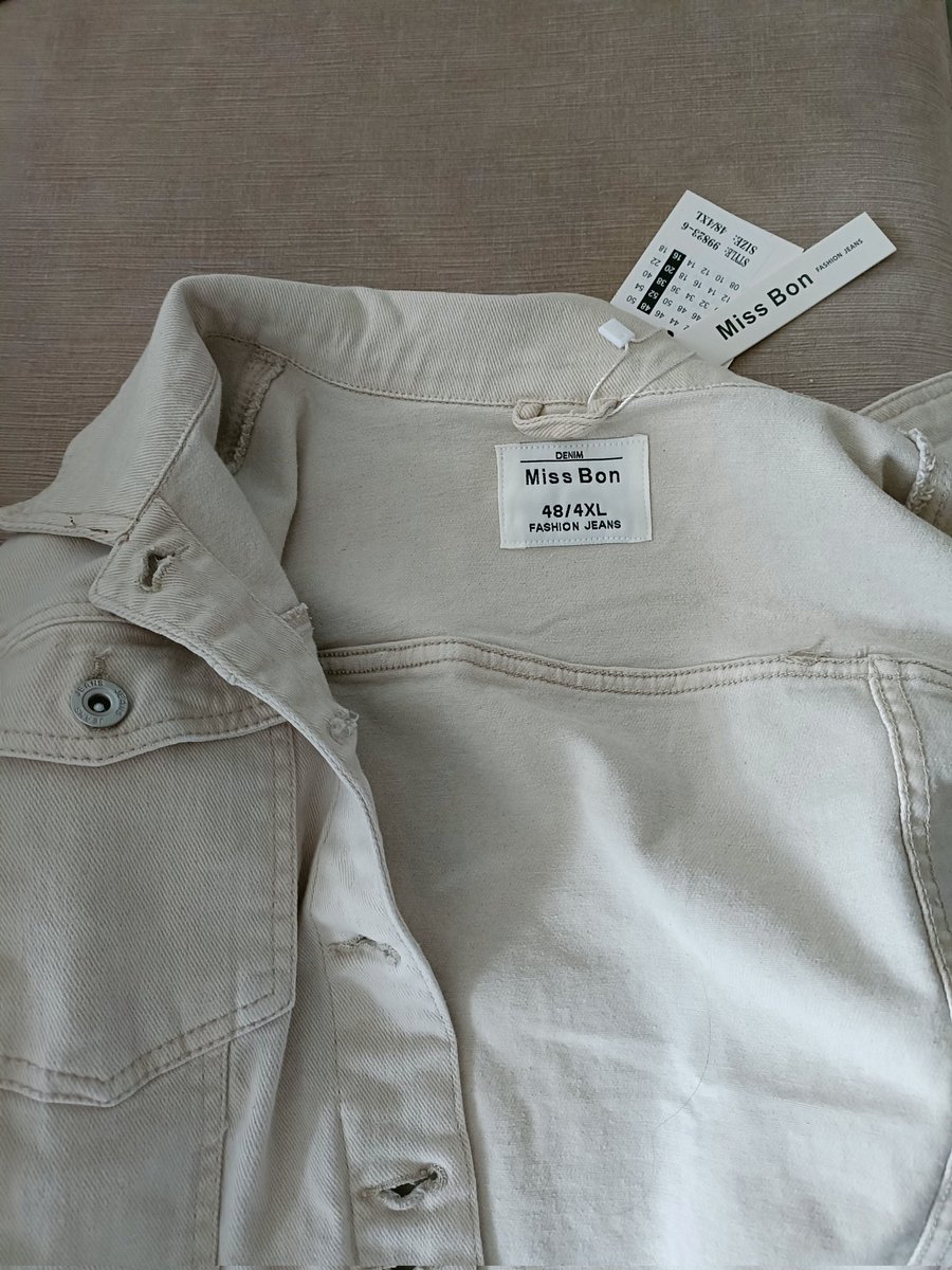 Bowsy Erxel tweet media