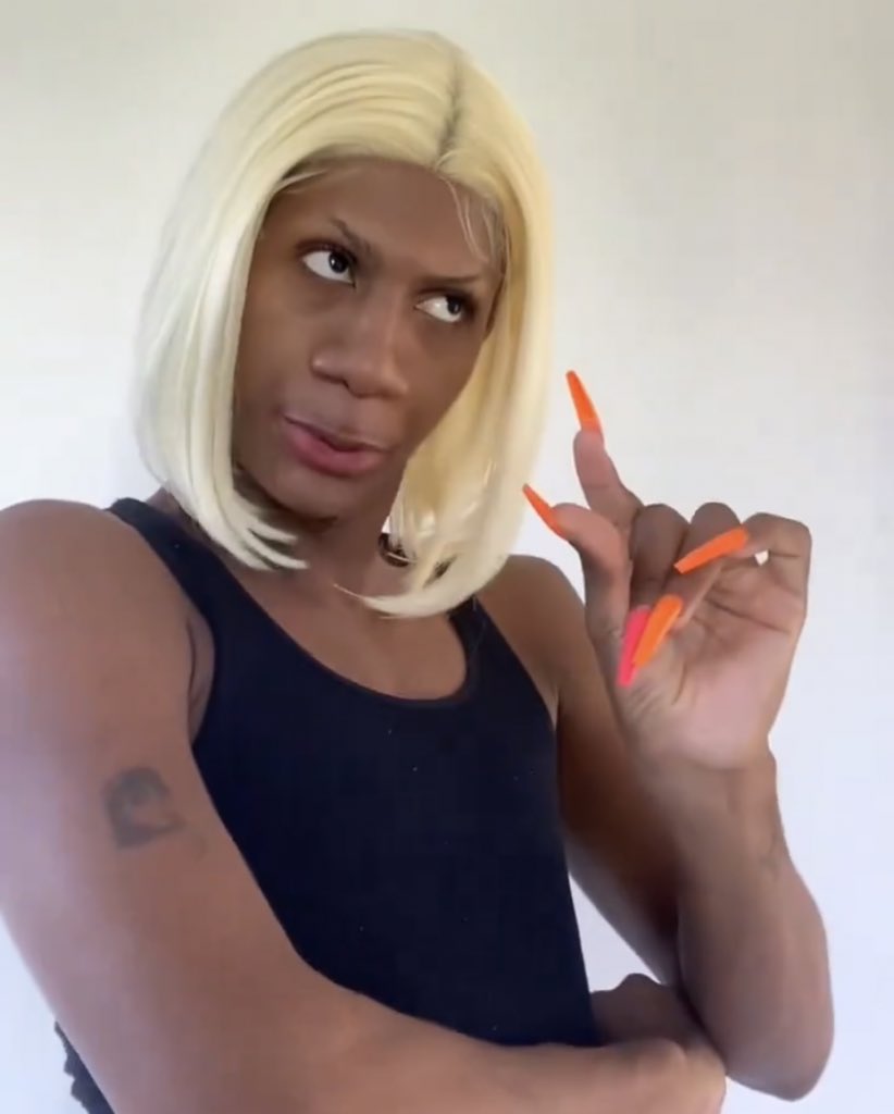 luke ☎️ tweet media