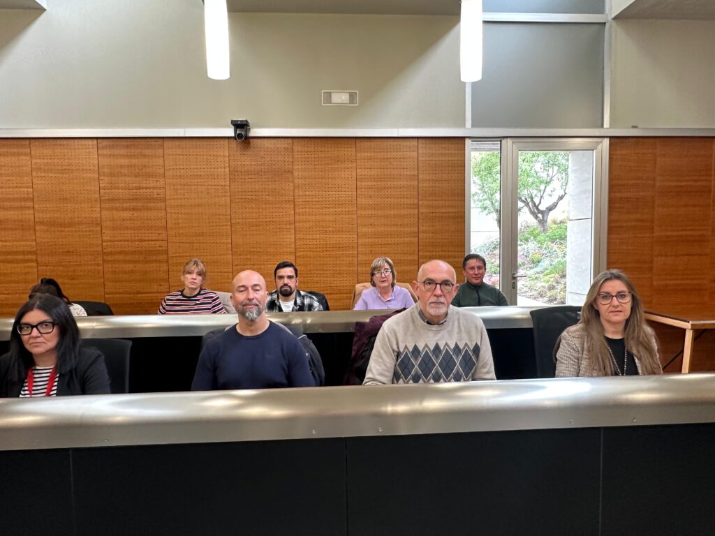 El PSOE propone la implantación de un parking de #autocaravanas en San Vicente de la Barquera (Cantabria)...

radiosanvicente.es/noticias/el-ps…