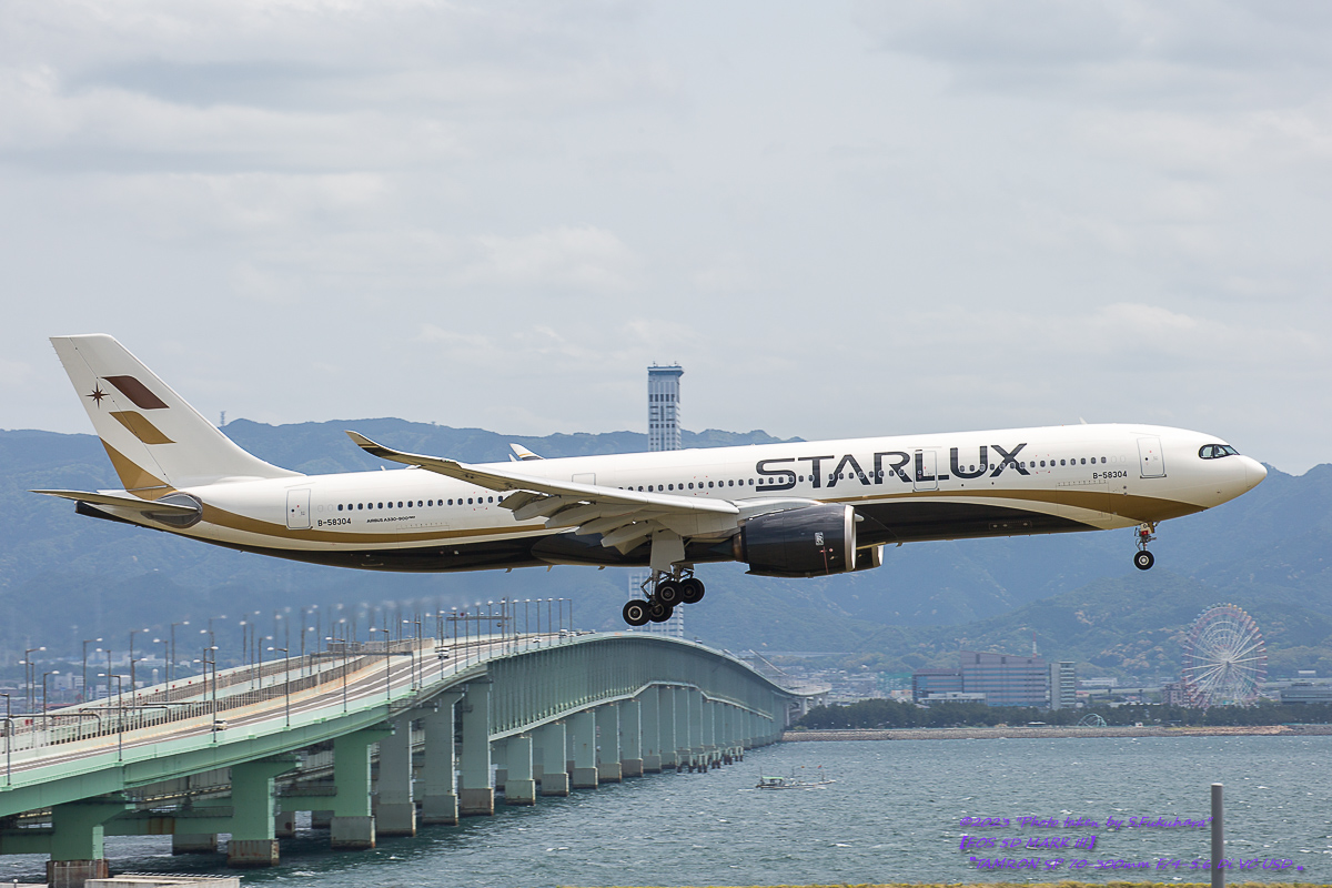 Tga380800's tweet image. Airline:Starlux
Aircraft:A330-900
Locations:KIX
Date:05/05/2023
Remarks:

#Starlux #スターラックス航空 #JX
#Airbus #A330 #A330900
#KIX #KansaiInternationalAirport #関西国際空港 #RJBB
#飛行機好きな人と繋がりたい #飛行機好きな人 #飛行機写真