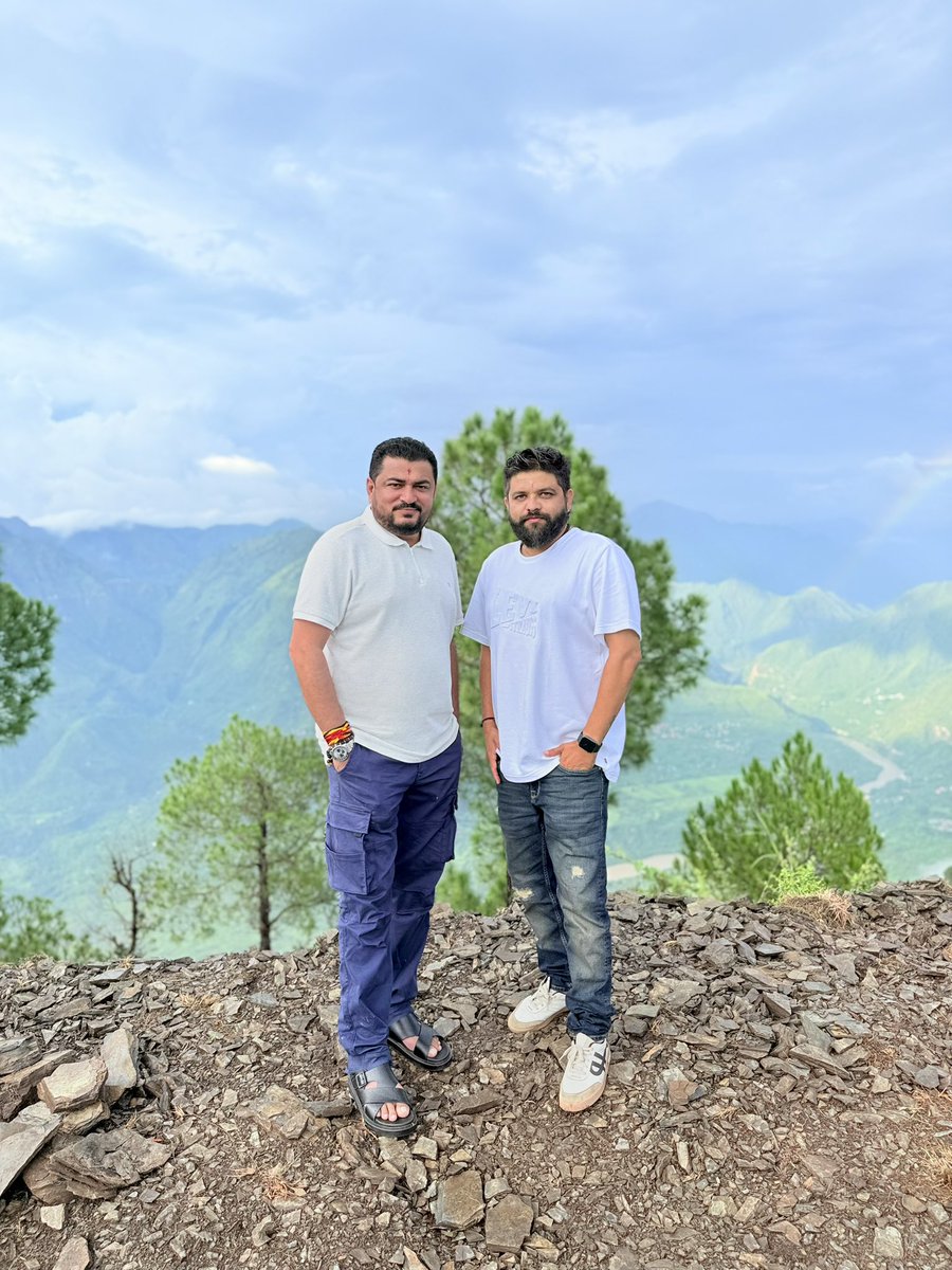 DBharda11's tweet photo. Happy birthday, saheb! Life feels complete with your support and care. I’ll always be indebted to you for everything!
@rajeshchudasma https://t.co/nOjfQRLUIH