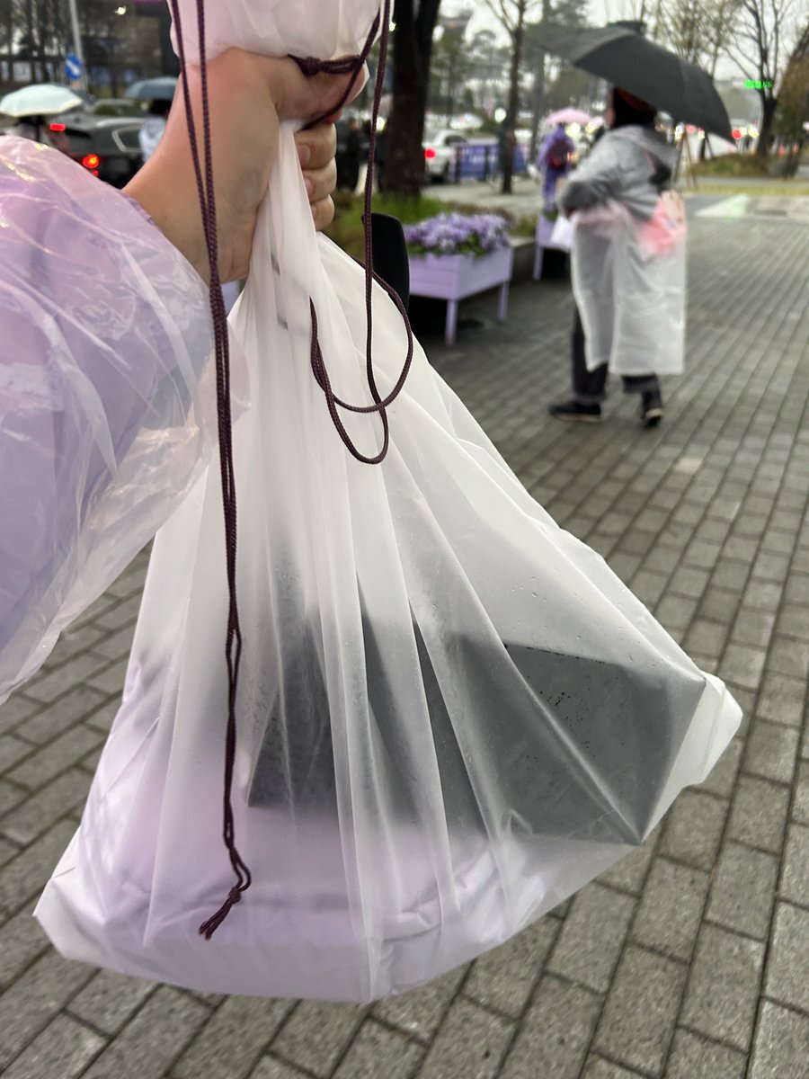 7̶뼝R:E(뼝알이) tweet media