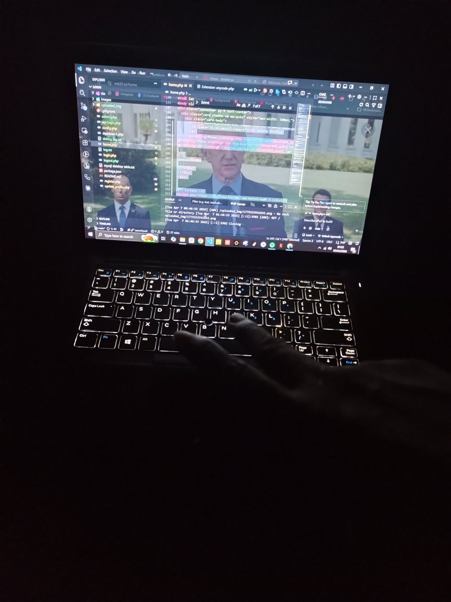 RWrld27506's tweet photo. Mood lately 🙂‍↔️🙂‍↔️

Working on a project with php a multi dimensional Login form 🫢✌️
#backend_developer
#buildinpublic https://t.co/FJ8PHqfmQC