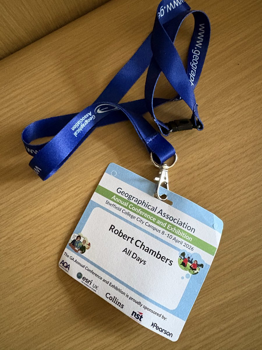 RobGeog's tweet image. Day 2 of #GAConf26 @The_GA and apparently something else happening today…  looking forward yet another day packed with geography :) #geography #geographyteacher