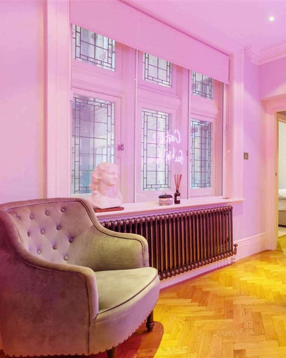 Douglas_Gordon's tweet image. Lateral living in the heart of Kensington ✨

📍 Kensington Court, W8
💷 £1,960,000 | 3 beds | 1,348 sq ft

🔗 bit.ly/4bLPKGO

#kensington #w8 #londonproperty #propertyforsale