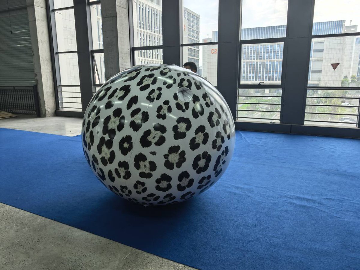 BeiLe Inflatables-Michell tweet media