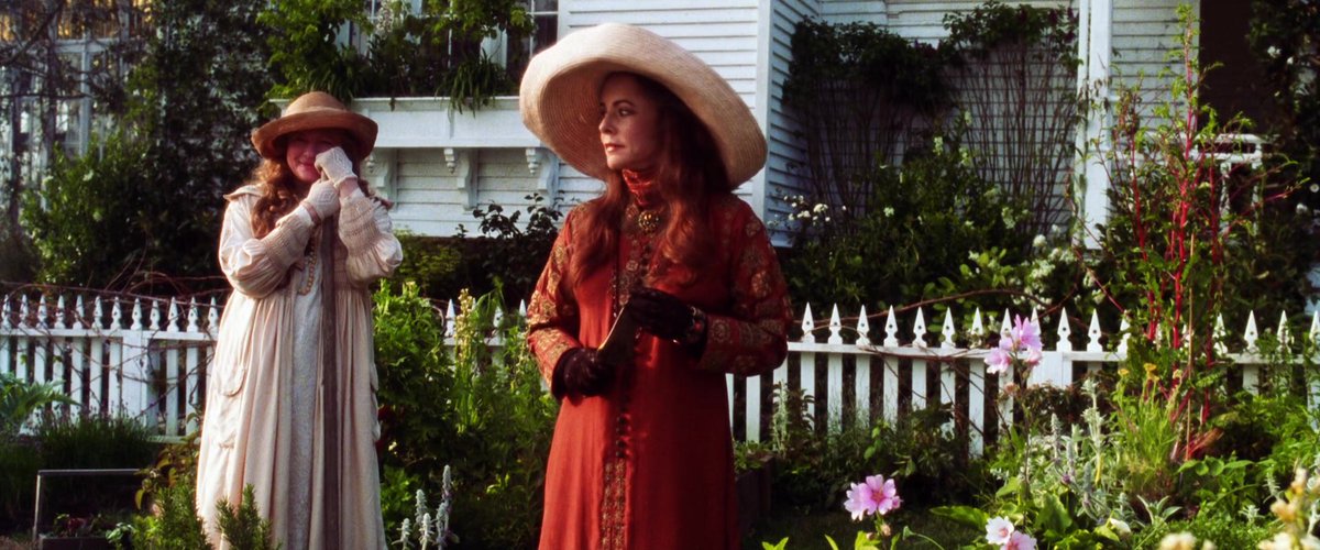mylemonysoul's tweet image. #Bales2026FilmChallenge #FilmTwitter
@JanuaryMovie
April 14: Garden
Practical Magic (1998)