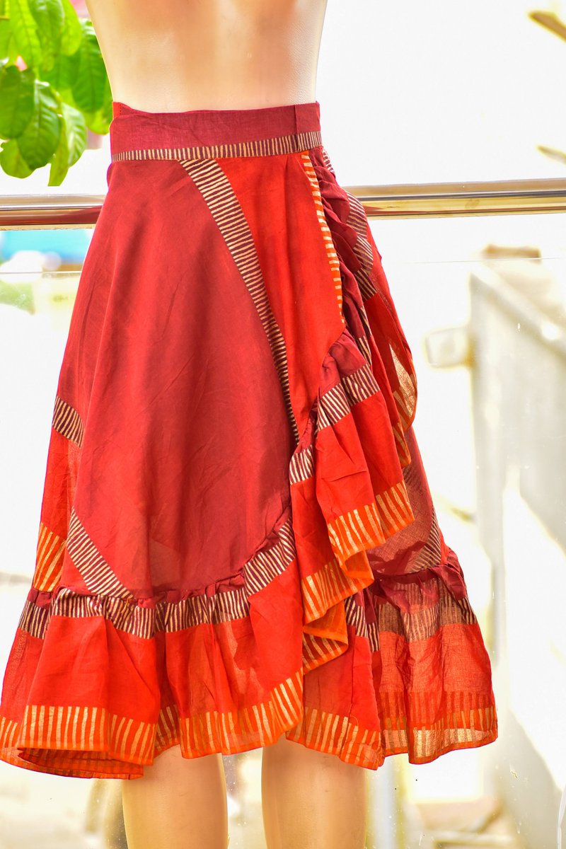 TailoringKenya's tweet image. Before a design even exists, people are studying you. Your lifestyle, your habits, what you’re drawn to without even noticing. Fashion begins long before fabric is cut.

#CreativeDirection #FashionEducation #DelightTechnicalCollege