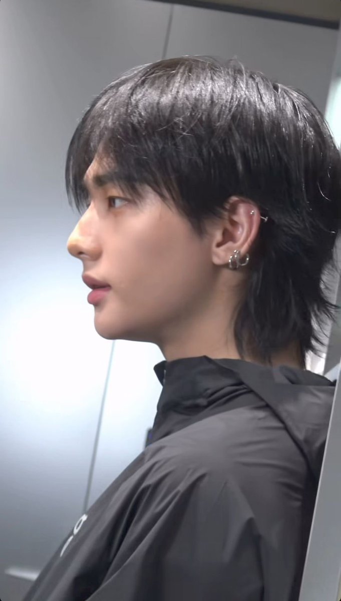 M A P L E Hyunjin🍀 tweet media