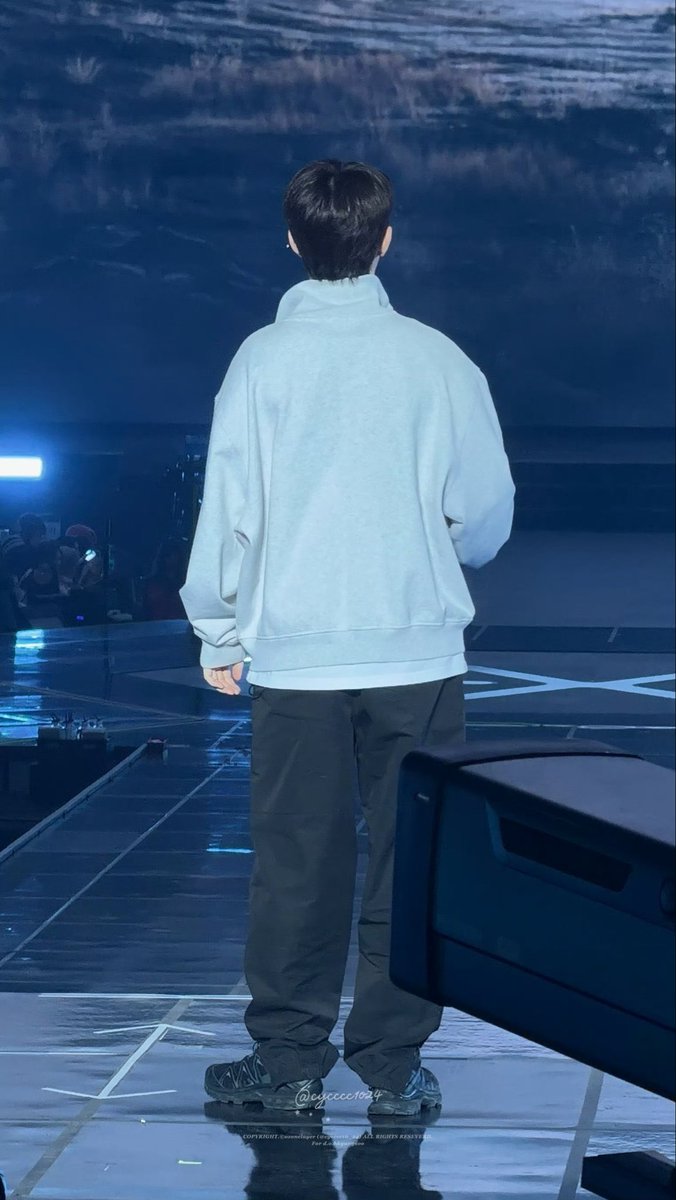 yippie yai yo | 도경수 tweet media