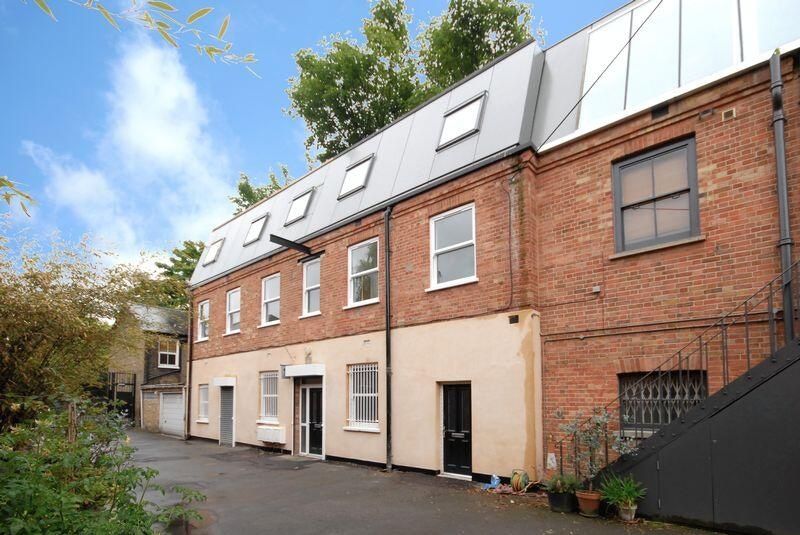 Look Property tweet media