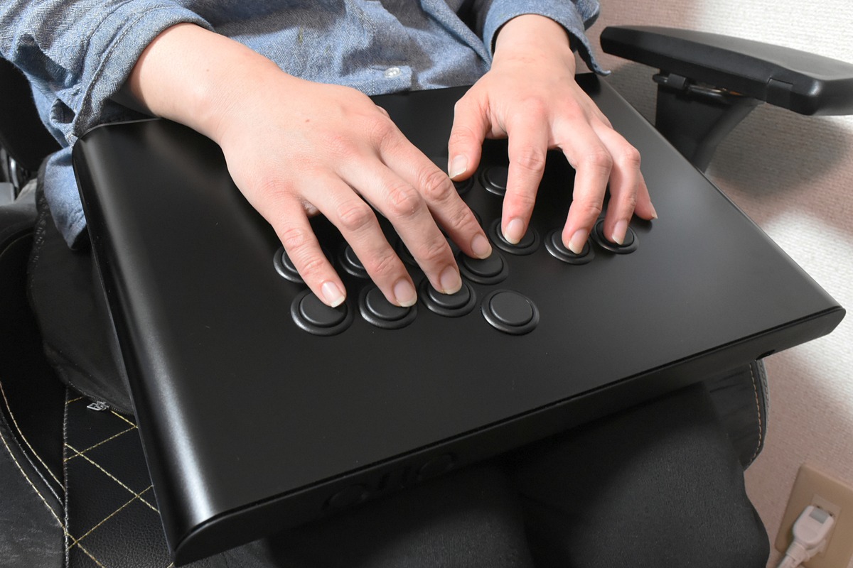 レバーレスコントローラー「ZENAIM ARCADE CONTROLLER LEVERLESS