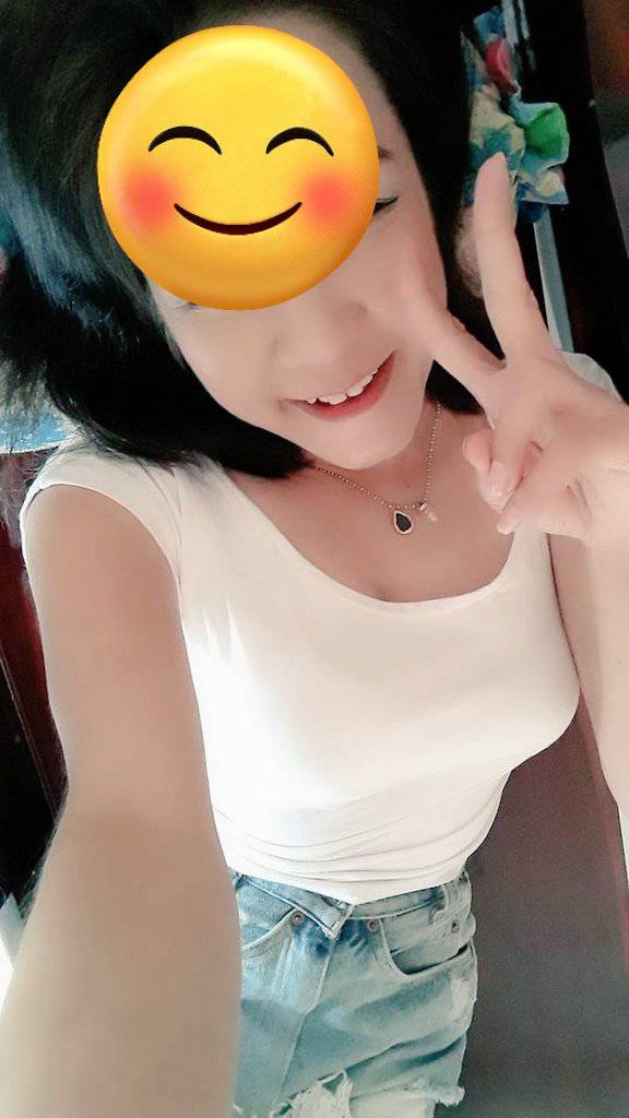 Prapatsorn13495's tweet photo. ถ้าคุณร้อน��านอนห้องเราแอร์เย็นฉ่ำ(สลกบาตร)บ่อถ้ำ ขาณุ เขาหน่อ คลองขลุง☎️0933939448ไอดีไลน์son102520 https://t.co/zxu6UUVavP