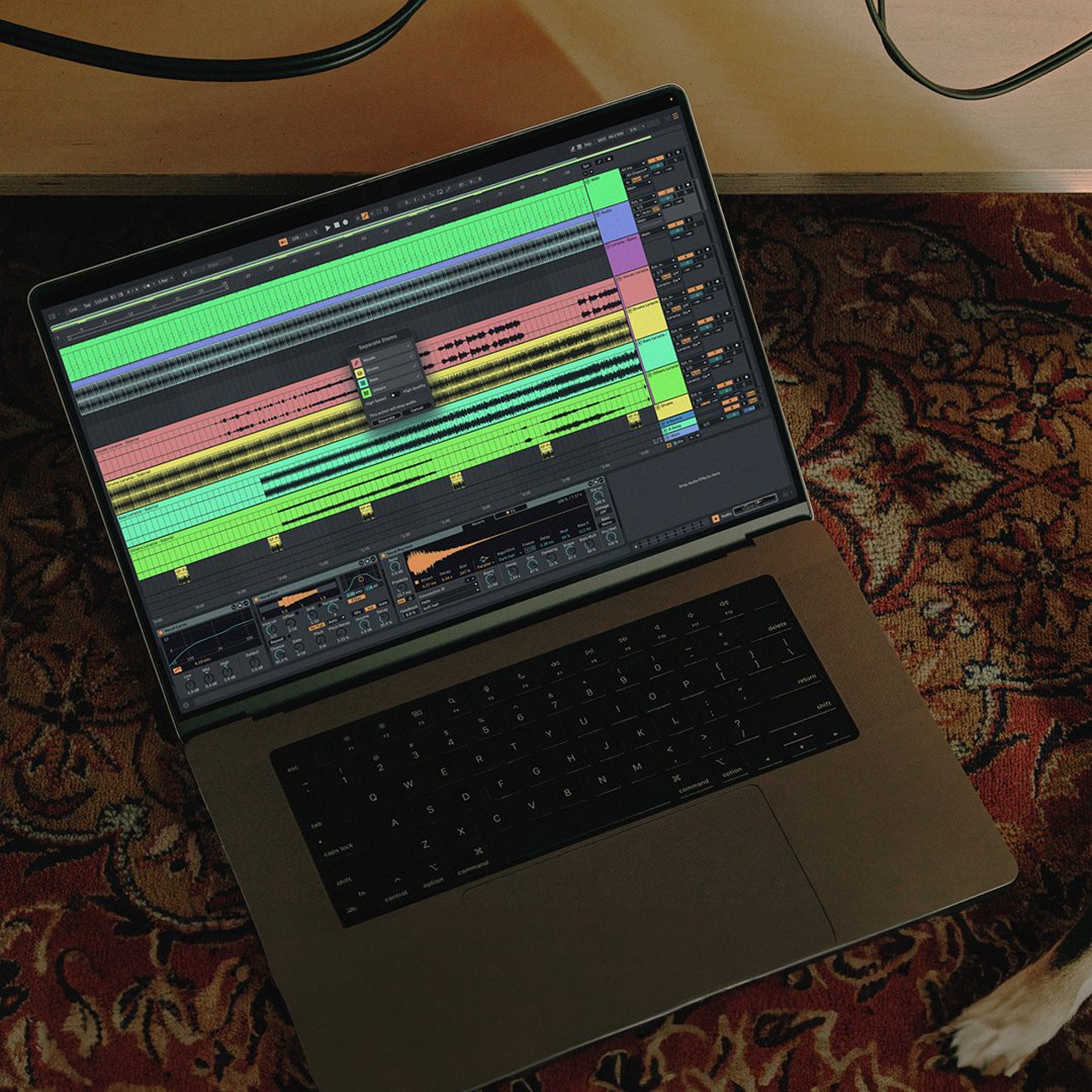 AbletonJP's tweet image. Live 12 Suiteへのアップグレード費用を無理なく分割して支払えるようになりました！
ステム分離やMeldやRoarといった新しいデバイスなどSuiteの全機能をすぐに使えます✨