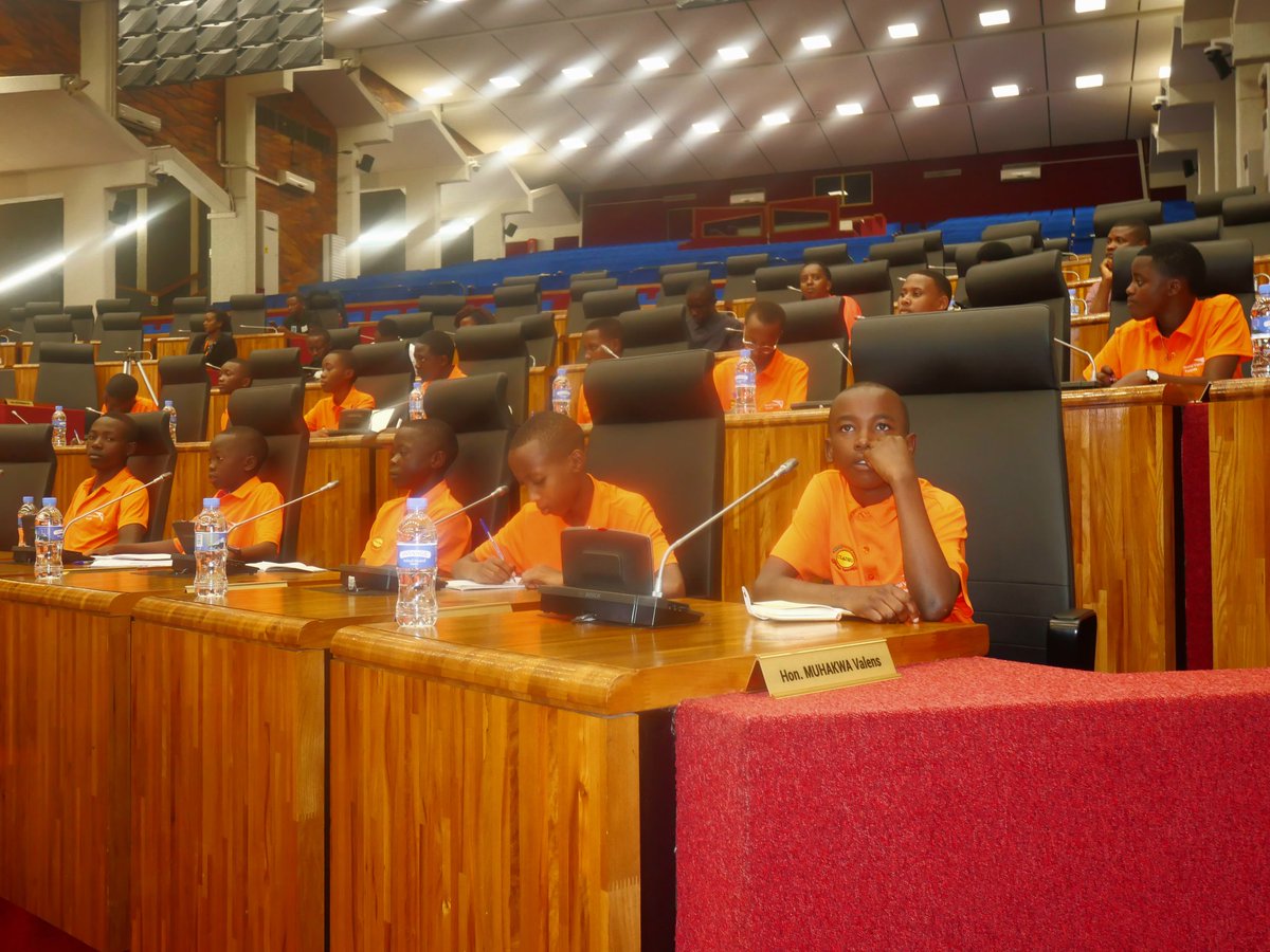 Rwanda Extractive Industry Workers Union tweet media