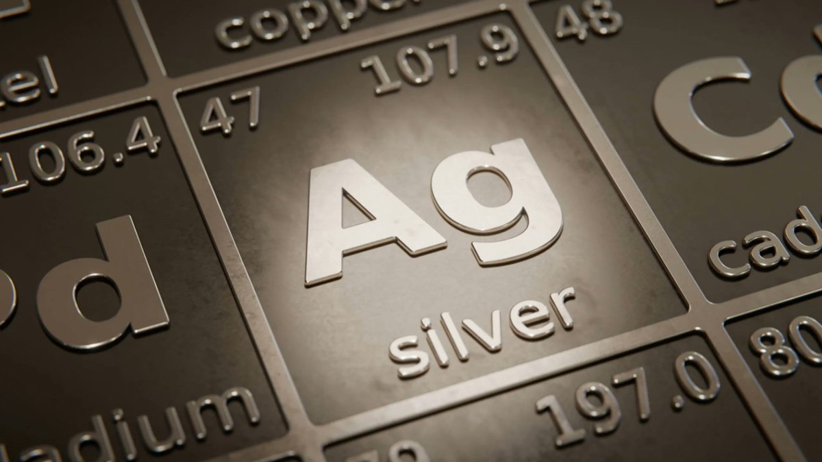 40emma466's tweet photo. The global electronics industry is currently caught in a “silver squeeze.” With silver prices fluctuating at historic highs, sectors ranging from 5G communications to electric vehicles are seeing their margins evaporate.
https://t.co/qLKY0ARB7l https://t.co/JiIh3Fka4I