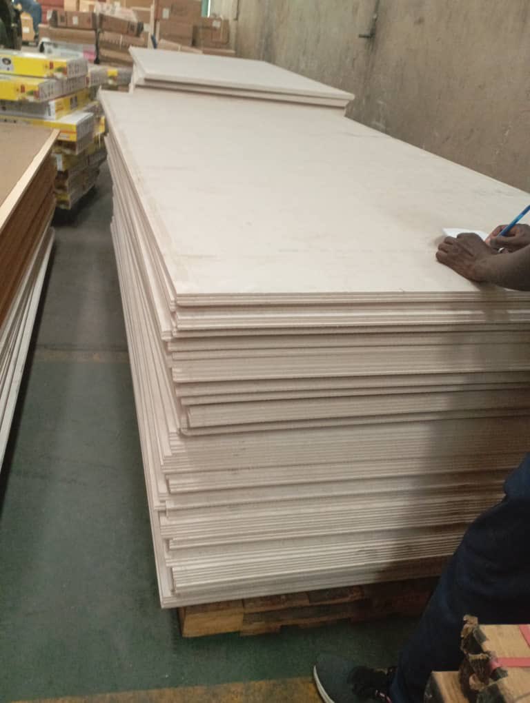 your ultimate plug 🇲🇼🇨🇳🔌🔌 tweet media