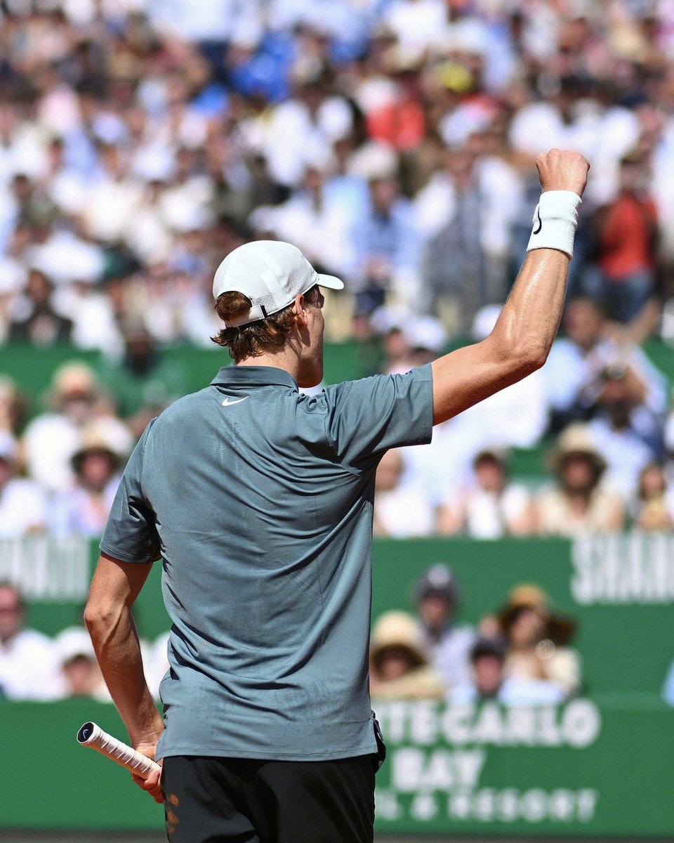 Eleonora Aloise tweet media