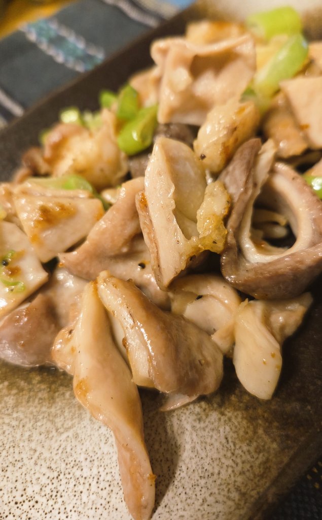 殺戮ロボットHIDE tweet media