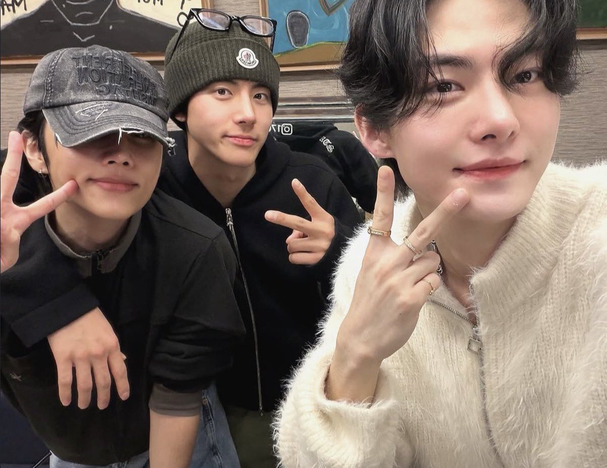 jjh • sou ᪗ ଓ 🍊 tweet media