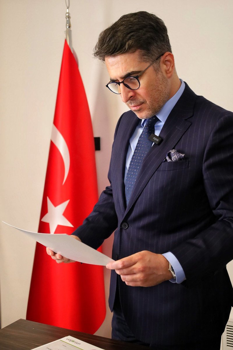 Türkiye sınai mülkiyette rekor kırıyor!  2025'te 220 binden fazla başvuruyla tarihi bir zirve gördük. Yerli patentteki %12 artış, teknoloji hamlemizin en net kanıtı. Fikriniz sadece aklınızda kalmasın, tescille değer kazansın. 
#Patent #İnovasyon #SınaiMülkiyet #bursa