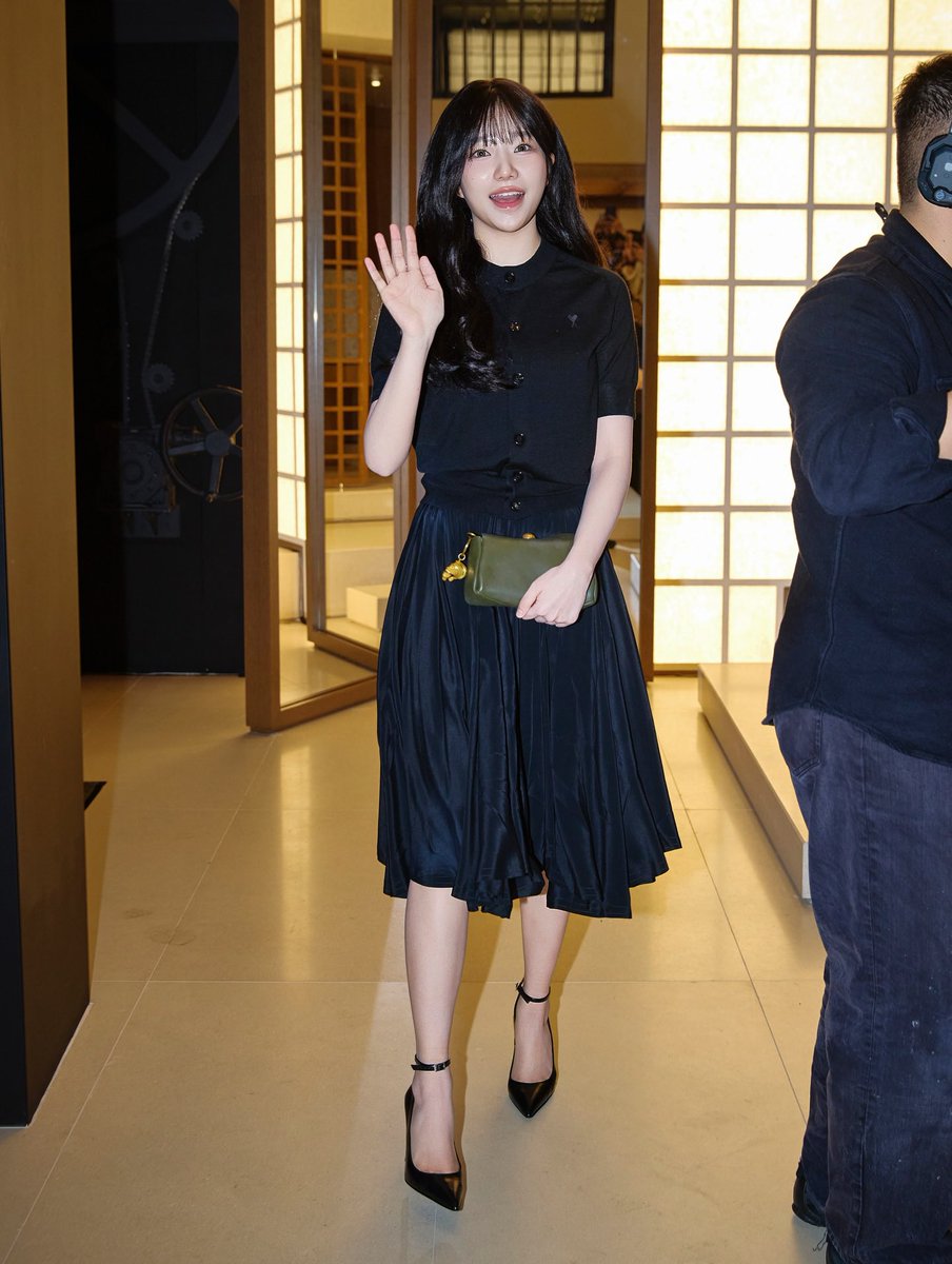 jo yuri pics tweet media