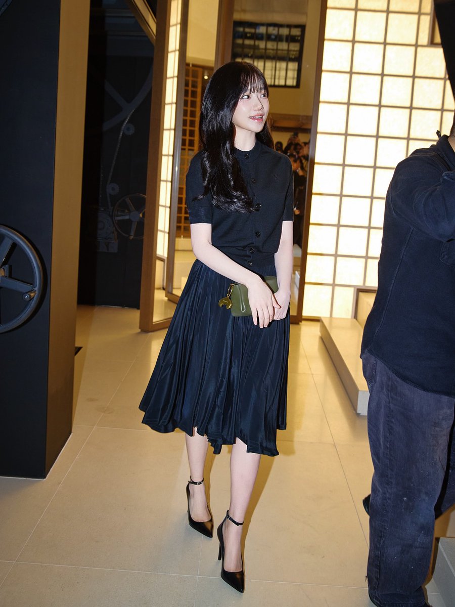 jo yuri pics tweet media