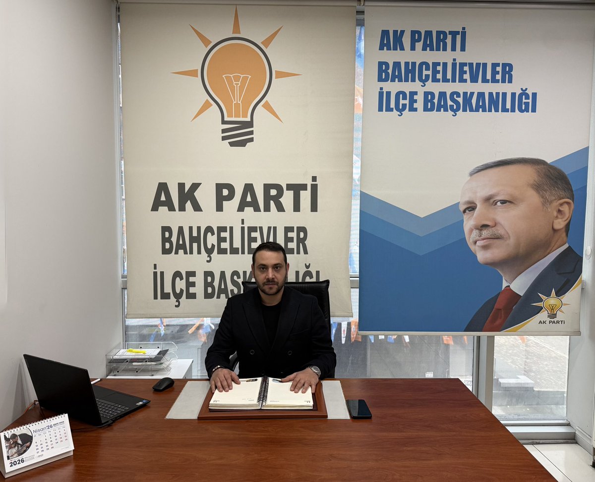 Bahçelievler için nöbetteyiz🇹🇷 

Bugün İlçe Başkanlığımızda Nöbetçimiz İlçe Başkan Yardımcımız; 
Sn. Mustafa Atalar

Soru ve görüşleriniz için kendilerini ziyaret edebilir veya 📞(0212) 442 27 81 No'lu hattan kendilerine ulaşabilirsiniz. 

Nöbet Saatimiz 
⏰ 10:00 - 18:00